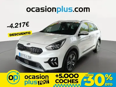 Usado Kia Niro 141 HP (103 kW) 2021 Branco SUV