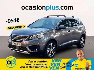 Usado Peugeot 5008 Allure 131 CV (96 kW) 2017 Gris SUV