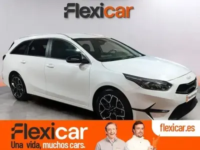Usado Kia Ceed Style 100 CV (73 kW) 2025 Blanco Utilitario