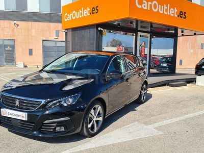 Usado Peugeot 308 130 CV (95 kW) 2019 Negro Berlina