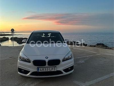 Usado BMW 218 150 CV (110 kW) 2015 Blanco Familiar