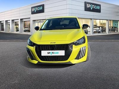 Usado Peugeot 208 Active 75 CV (55 kW) 2024 Dorado Utilitario