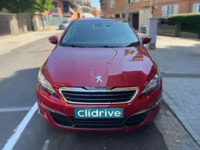 Usado Peugeot 308 Style 130 CV (95 kW) 2017 Burdeos Utilitario