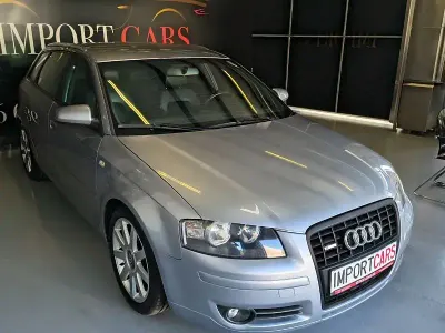 Usado Audi A3 Sportback Ambition 140 CV (102 kW) 2006 Gris / plata Utilitario