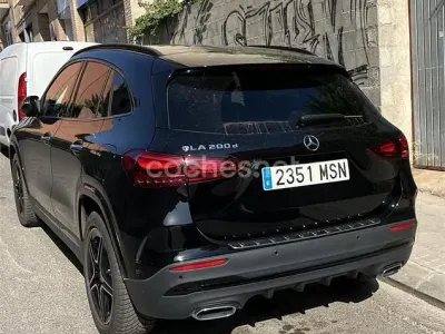 Usado Mercedes GLA200 150 CV (110 kW) 2024 Negro SUV