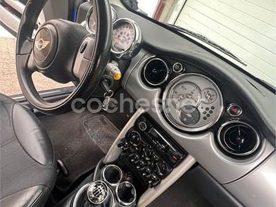 Usado Mini ONE 90 CV (66 kW) 2006 Azul Utilitario