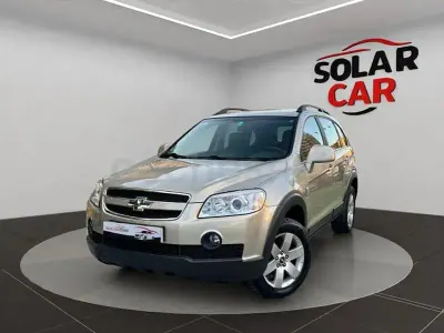 Usado Chevrolet Captiva LS 127 CV (93 kW) 2009 Marrón SUV