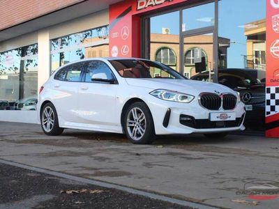 Blanco Usado 2021 BMW 118 M Sport Utilitario | 25.950 € (Un poco caro)
