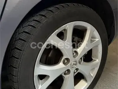 Usado Mazda 3 Active 109 CV (80 kW) 2006 Gris / plata Berlina