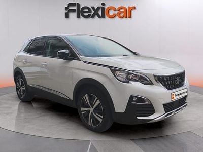 Usado Peugeot 3008 Allure 131 CV (96 kW) 2018 Blanco Monovolumen