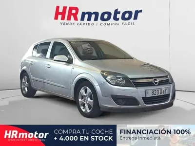 Usado Opel Astra Enjoy 101 CV (74 kW) 2006 Gris Utilitario