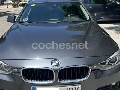 Usado BMW 320 Gran Turismo Sport Line 143 CV (105 kW) 2014 Gris / plata Berlina