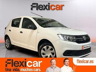 Usado Dacia Sandero Acces 73 CV (53 kW) 2019 Blanco Berlina