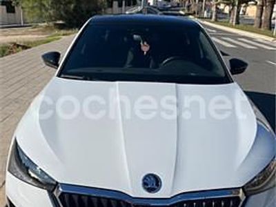 Usado Skoda Scala Sport 115 CV (84 kW) 2020 Blanco Utilitario