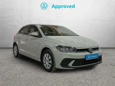 Usado VW Polo 95 CV (69 kW) 2022 Beige Utilitario