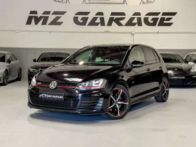 Usado VW Golf VII GTI 230 CV (169 kW) 2014 Negro Utilitario