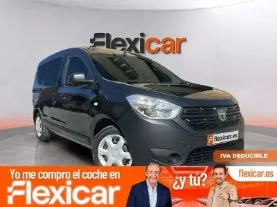 Usado Dacia Dokker Essentiel 95 CV (69 kW) 2020 Negro Monovolumen
