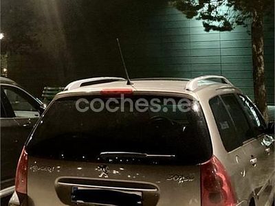 Gris / plata Usado 2002 Peugeot 307 Familiar | 2500 € (Precio justo)