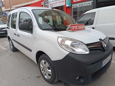 Blanco Usado 2021 Renault Kangoo Monovolumen | 9500 € (Un poco caro)