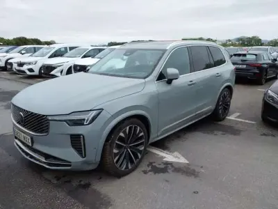 Usado Volvo XC90 Ultra 250 CV (183 kW) 2025 SUV