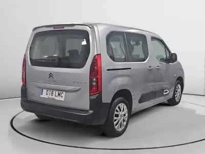Usado Citroën Berlingo Feel 102 CV (75 kW) 2020 Gris Monovolumen