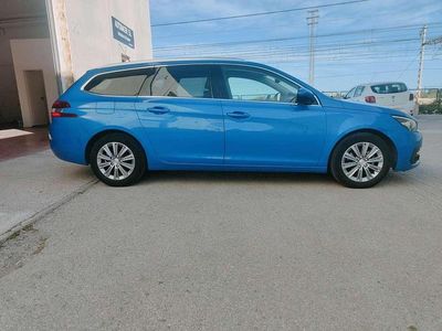 Usado Peugeot 308 Allure 131 CV (96 kW) 2021 Azul Utilitario