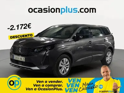 Usado Peugeot 5008 Active 130 CV (95 kW) 2023 Gris SUV