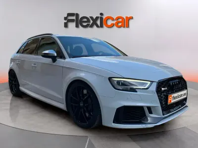 Usado Audi RS3 Premium 400 CV (294 kW) 2018 Blanco Berlina