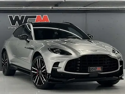 Usado Aston Martin DBX 707 707 CV (519 kW) 2024 Plateado SUV