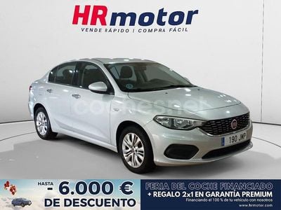 Gris / plata Usado 2016 Fiat Tipo Easy Berlina | 8110 € (Precio justo)