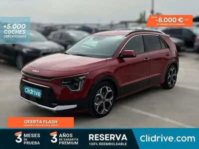 Käytetty Kia Niro 183 HP (134 kW) 2022 Punainen Katumaasturi