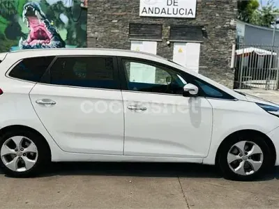 Usado Kia Carens