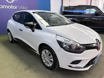 Usado Renault Clio Business 75 CV (55 kW) 2019 Blanco Utilitario