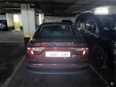 Usado Seat Toledo Stella 110 CV (80 kW) 2003 Granate Berlina