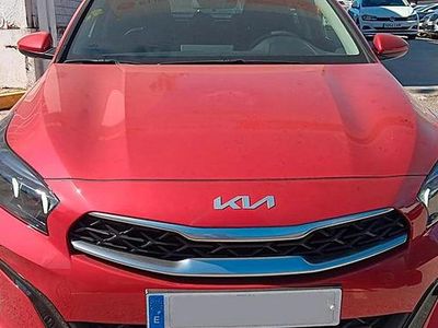 Nuevo Kia XCeed 101 CV (74 kW) 2025 Rojo SUV