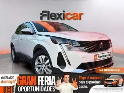 Begagnad Peugeot 3008 Active 130 HK (95 kW) 2021 Vit SUV