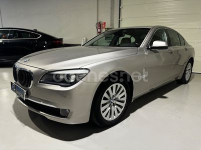 BMW 730
