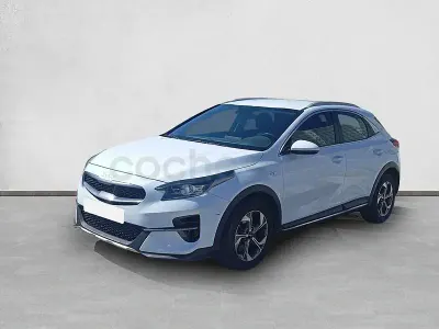 Usado Kia XCeed 120 CV (88 kW) 2022 Blanco SUV