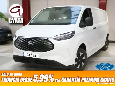 Usado Ford Transit Trend 100 kW (136 CV) 2024 Blanco Berlina