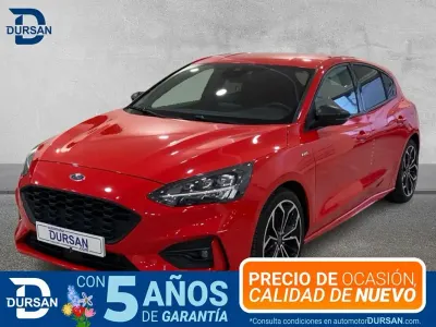 Usado Ford Focus ST-Line 125 CV (91 kW) 2021 Rojo Berlina