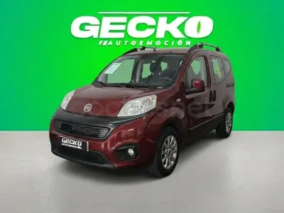 Używany Fiat Qubo Easy 77 KM (56 kW) 2020 Czerwony Minivan