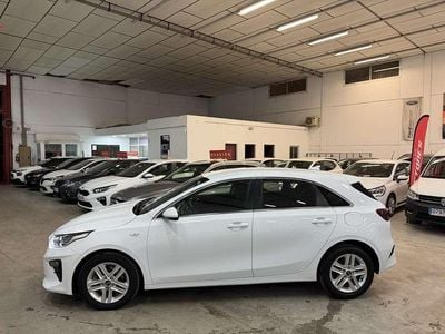 Blanco Usado 2021 Kia Ceed Utilitario | 15.500 € (Precio justo)