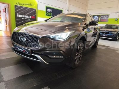 Marrón Usado 2018 Infiniti QX30 Premium SUV | 22.490 €