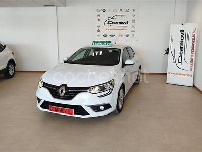 Usado Renault Mégane IV Business 90 CV (66 kW) 2017 Blanco Berlina