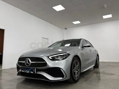 Usado Mercedes C200 163 CV (119 kW) 2022 Gris / plata Berlina