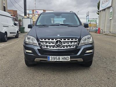 Azul Usado 2012 Mercedes ML300 Executive SUV | 14.950 € (Precio justo)