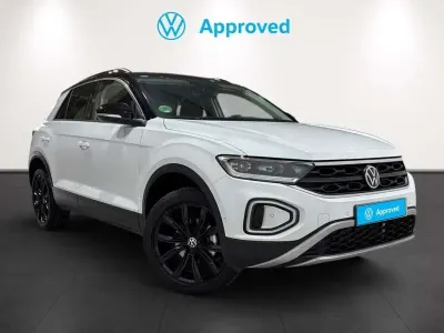Usado VW T-Roc 116 CV (85 kW) 2025 Blanco SUV