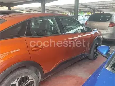 Usado Citroën C4 Feel 130 CV (95 kW) 2022 Naranja Berlina