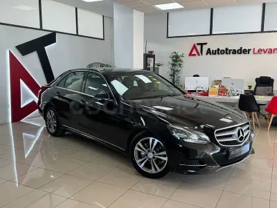 Occasion Mercedes E200 136 PK (100 kW) 2015 Zwart Sedan