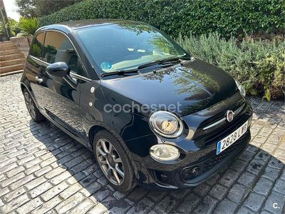 Usado Fiat 500 70 CV (51 kW) 2021 Negro Berlina